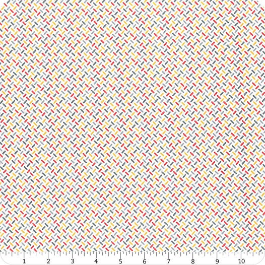Moda On The Go White Multi – sold by ¼ yard